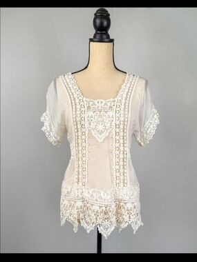 Johnny Was Cream Crochet Lace Scoop Neck Blouse